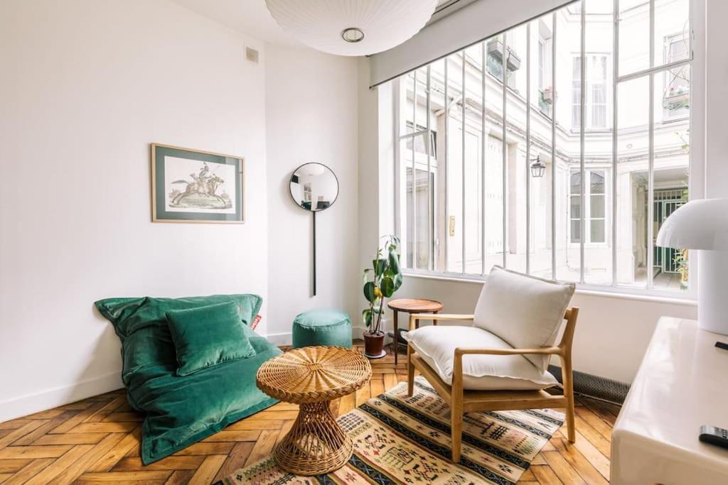 Bright Apartment In The 10Arr. - 4 People Paris Bagian luar foto