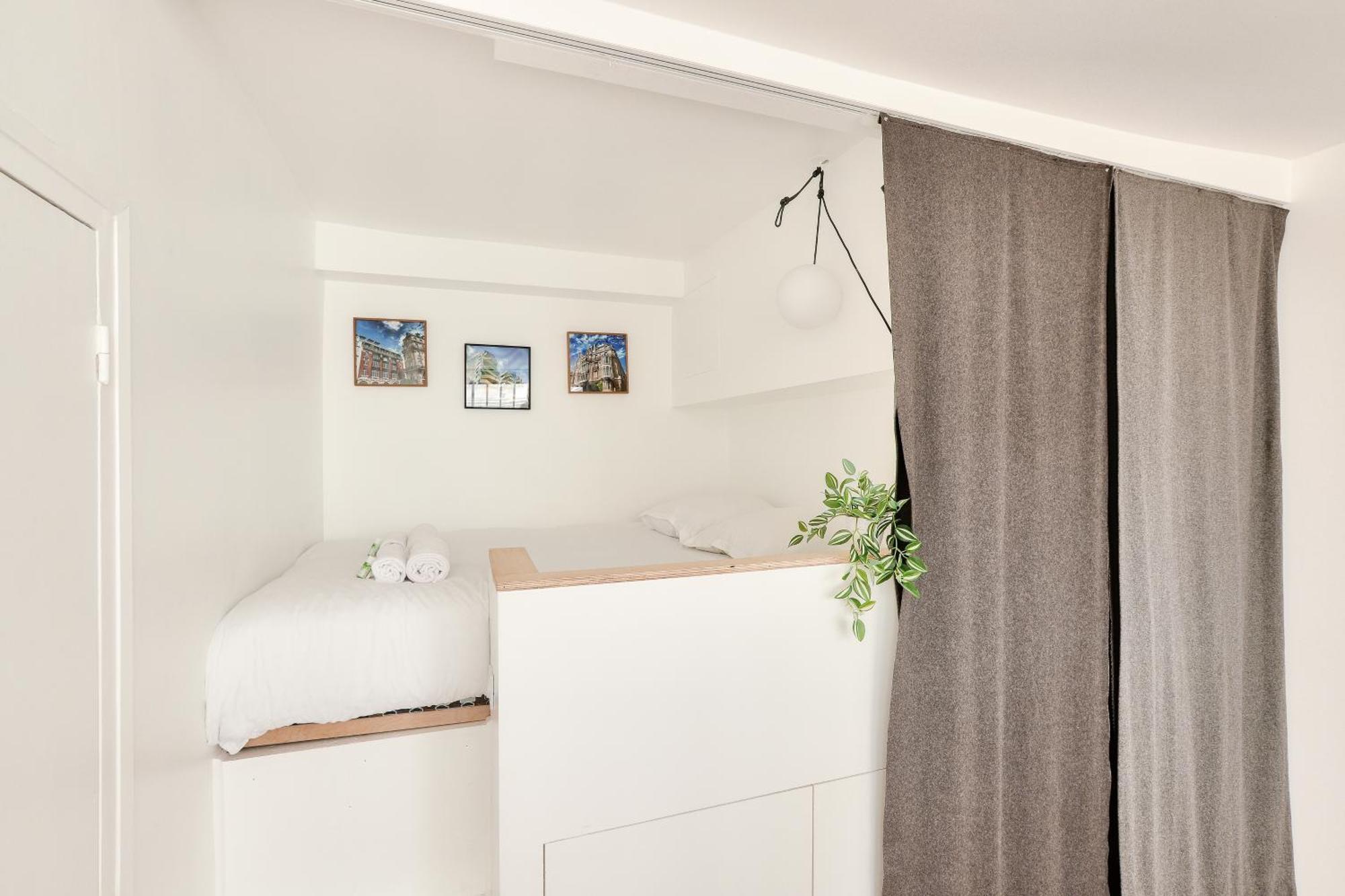 Bright Apartment In The 10Arr. - 4 People Paris Bagian luar foto