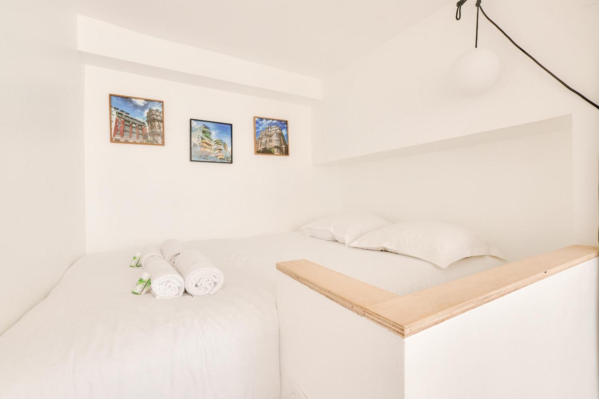 Bright Apartment In The 10Arr. - 4 People Paris Bagian luar foto